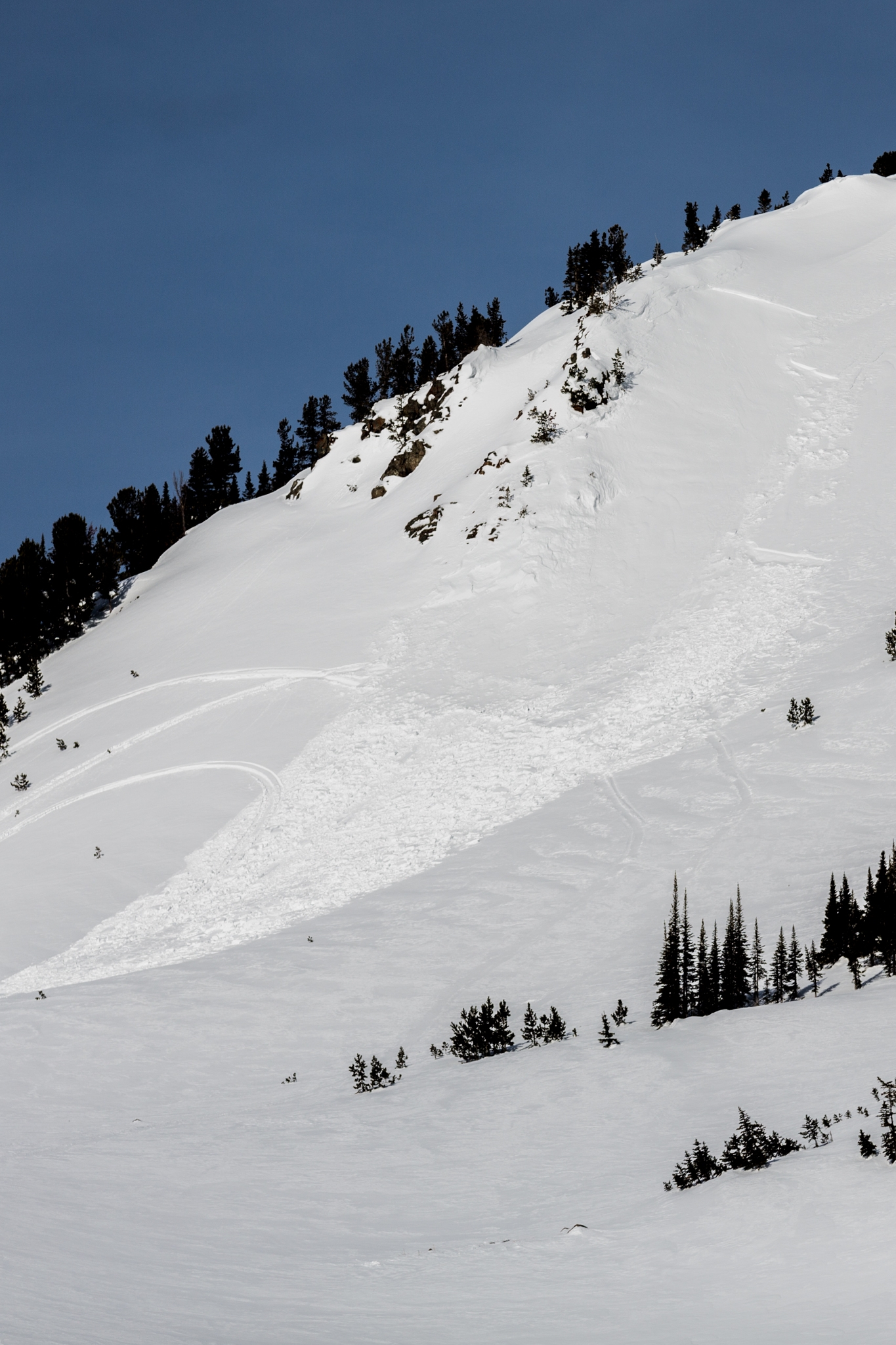 Small wind slab near Lulu Pass